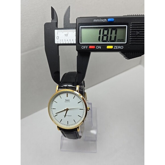 Mens Q & Q By Citizen Quartz Gold Tone Dress Watch White BlackNew Battery 30M WR - Picture 6 of 12